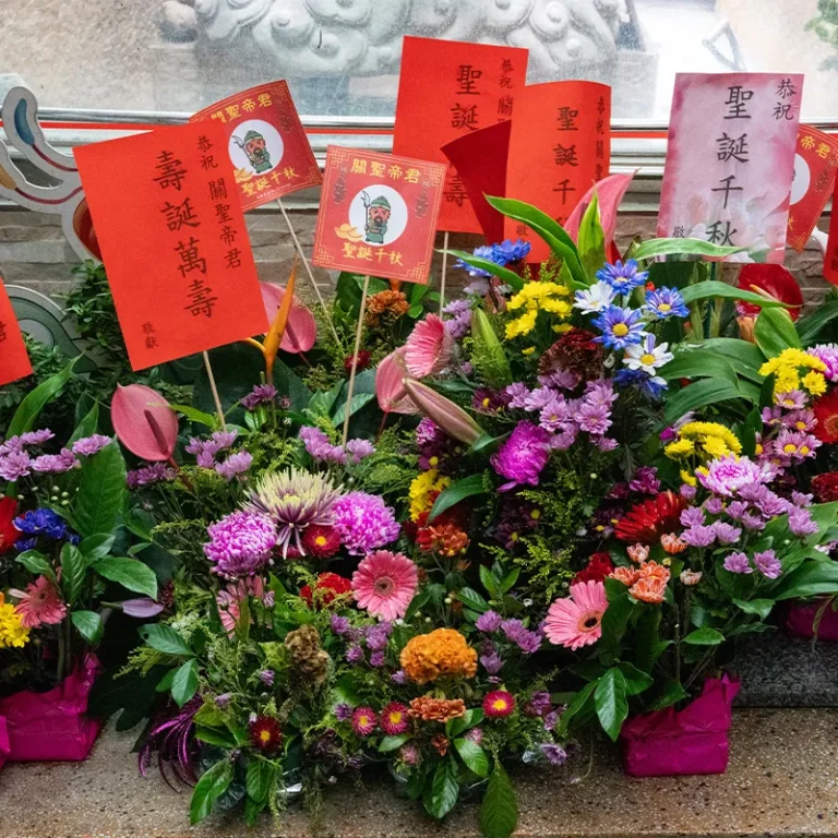 神明桌花E_弘曜花藝版權所有