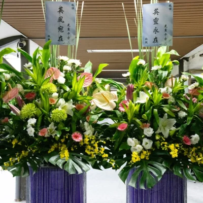 喪禮高架花籃H_弘曜花藝版權所有