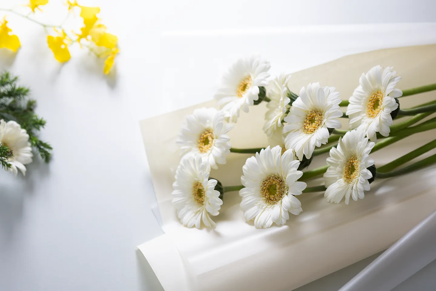 讓盛曜花屋，用花禮代表您的心意